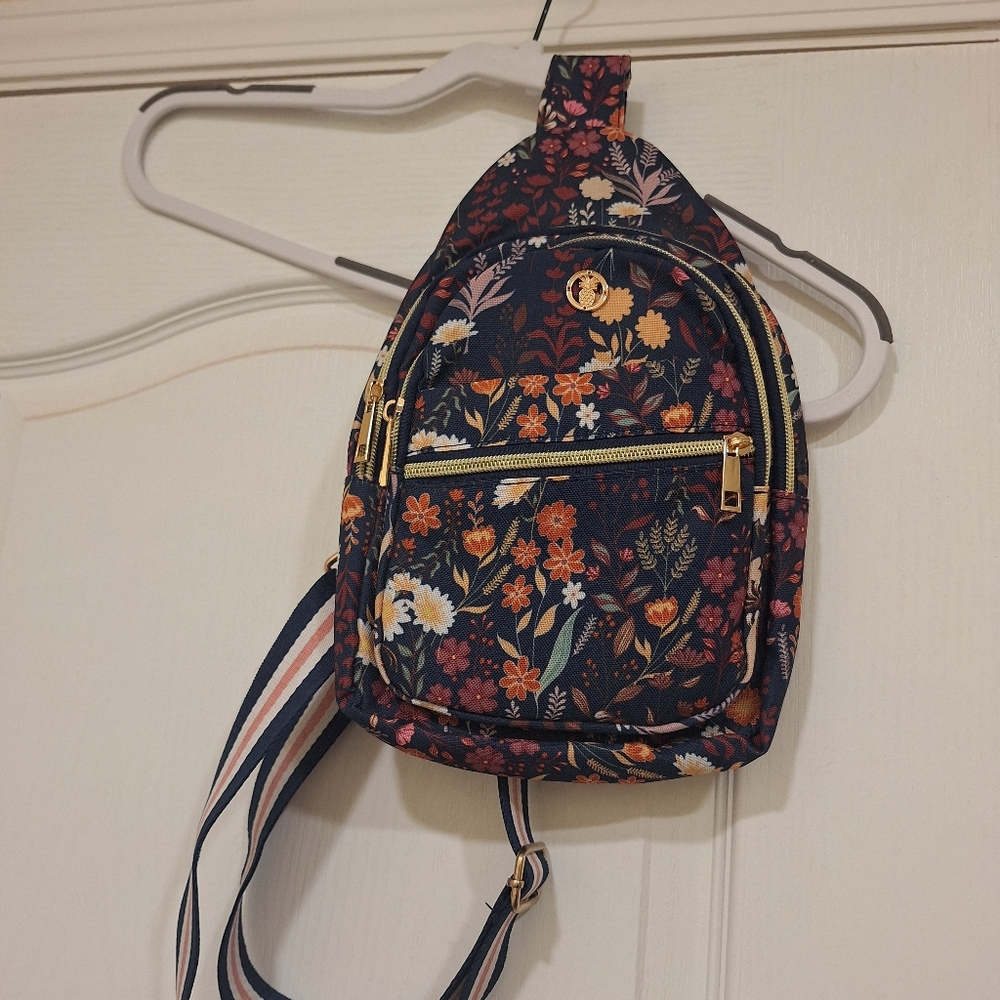 Floral Patterned Women's Small Backpack Sling Bag… - image 5